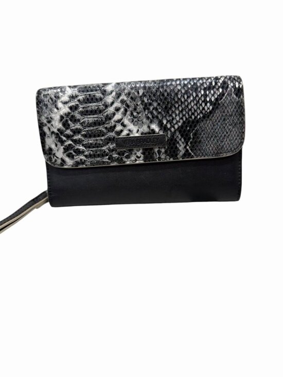 Vera Bradley Handbags - Vera Bradley Black Snakeskin Women's Wristlet Wallet Zip & Snap Closure